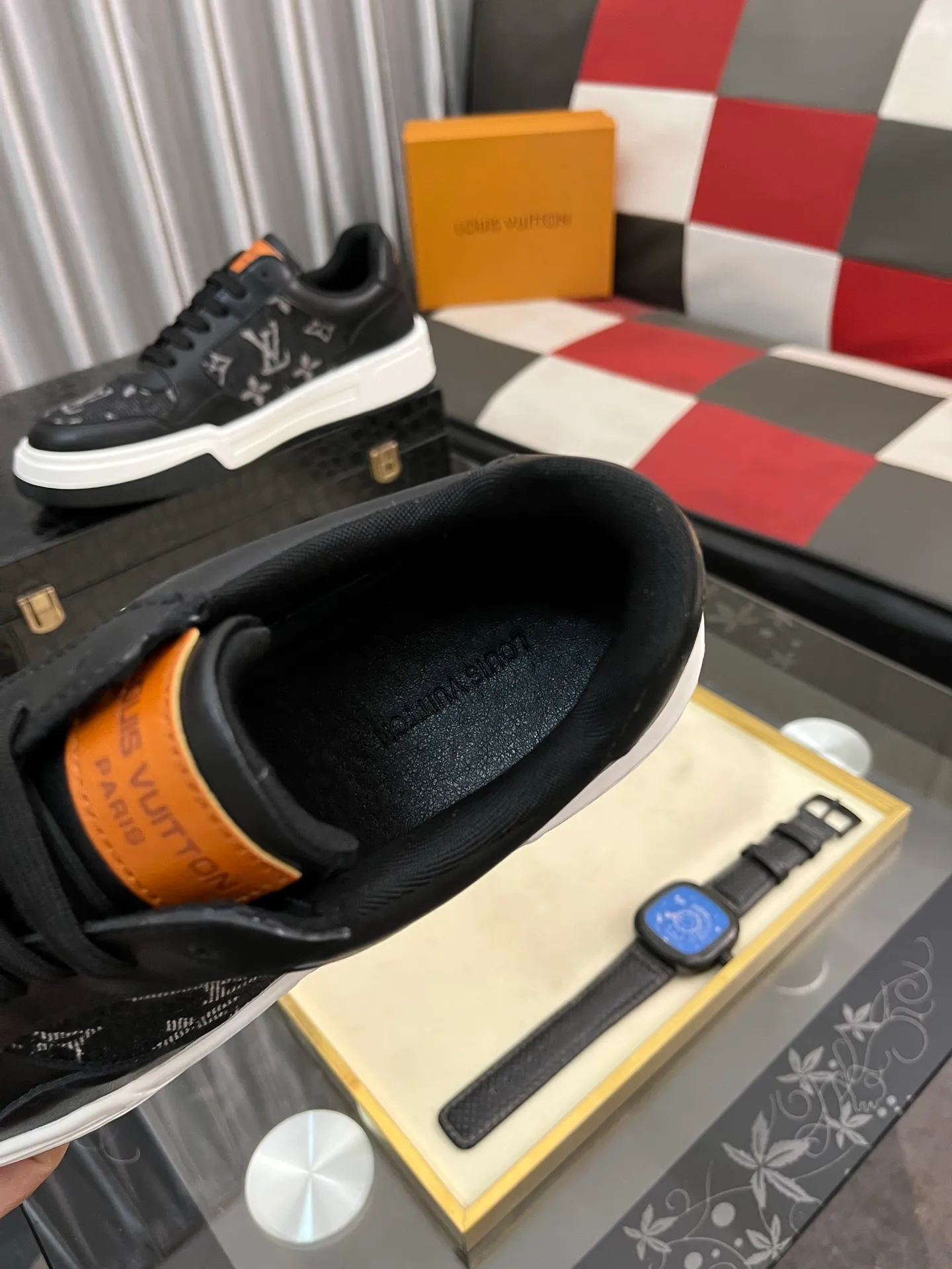 Men's Men's Shoes💰420⌚️⌚️《Lv*》The latest and most popular casual shoes, top brand [seduce] luxury~purchase, top~quality. [Strong] The upper is made of imported breathable cowhide with cloth material ➕ breathable sheepskin feet (•) and fine workmanship. Original personalized fashionable soft rubber wear-resistant outsole, size: 38-442️⃣colors available